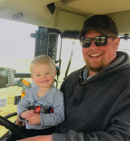 Chelsey Grace might be married, but there is no definite proof available publicly.